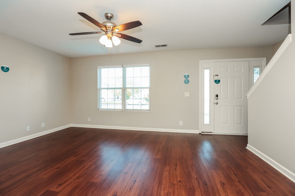 Building Photo - 5066 Cornelius Dr