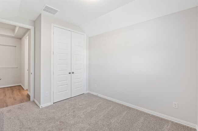 Building Photo - 106 Violet Carson Ct