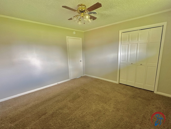 Building Photo - Garden District 3 bed 2 bath Home | Pelica...