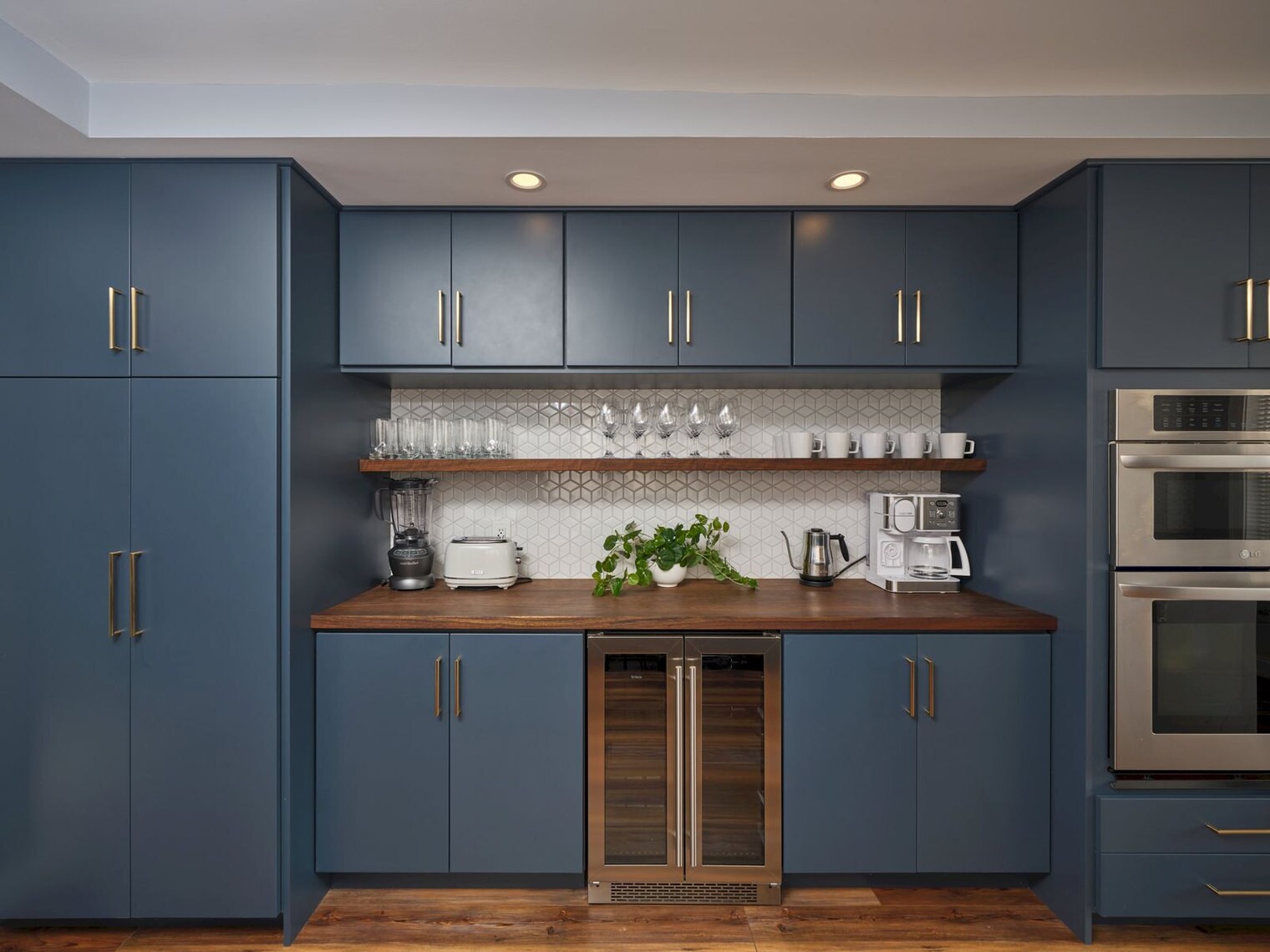 Building Photo - 9 Arnett Ave