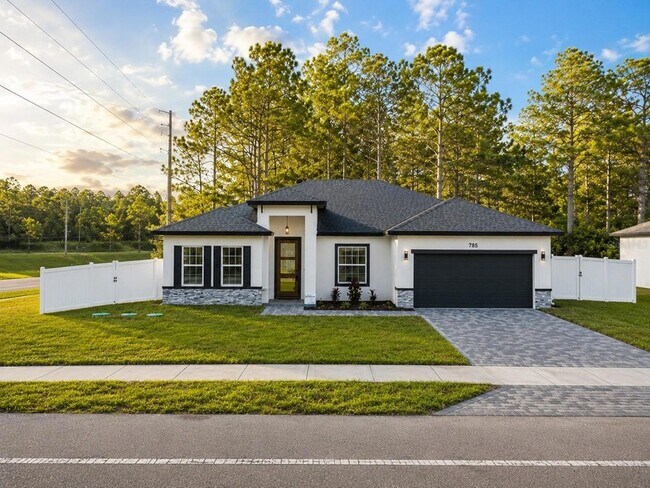 Building Photo - 785 Marion Oaks Trail