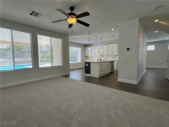 Building Photo - 2385 Quintet Ave