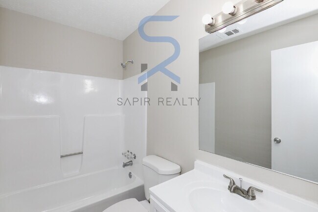Building Photo - Move in before October 15th and get a $250...