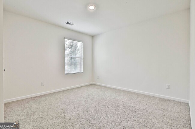 Building Photo - 166 Woodbrook Trl