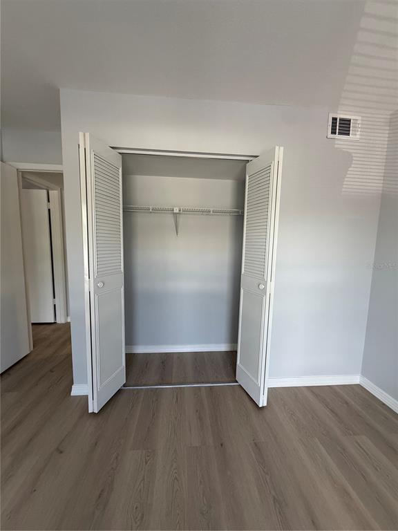 Building Photo - 1223 S Pine Ridge Cir