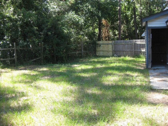 Building Photo - **Application Pending!! -LITTLE COUNTRY OFF SKIDAWAY