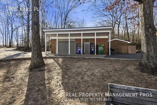 Building Photo - 5908 Kara Pl