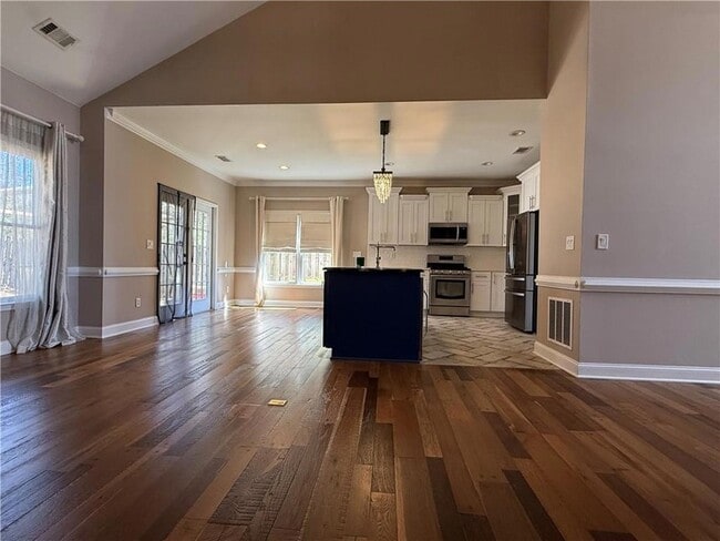 Building Photo - 1180 Downyshire Dr