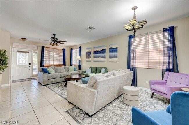 Building Photo - 268 Copper Glow Ct