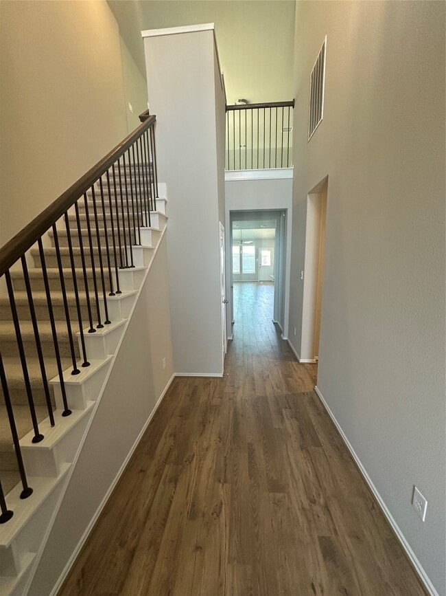 Building Photo - 206 Mercury Sky Rd