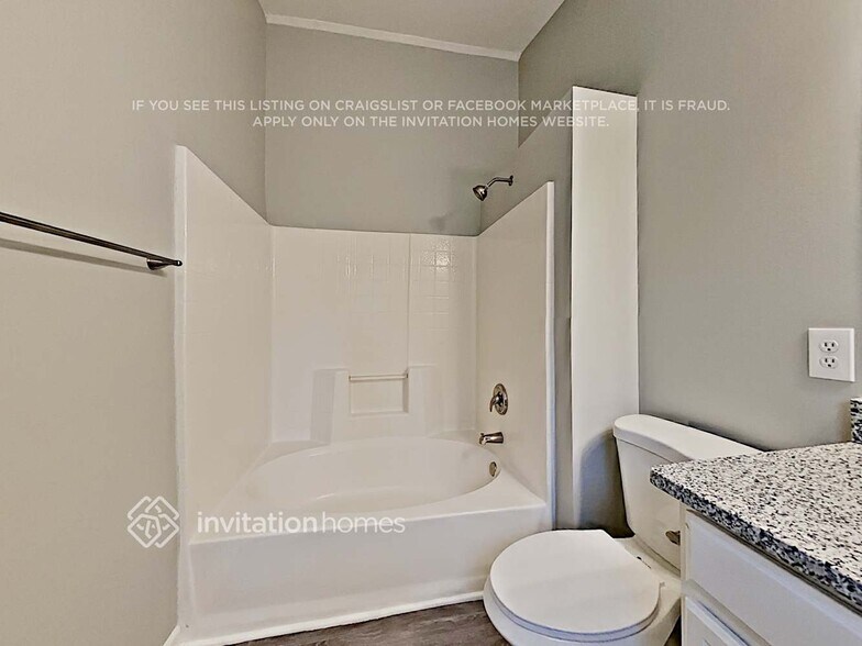 Building Photo - 1911 Decatur Ct