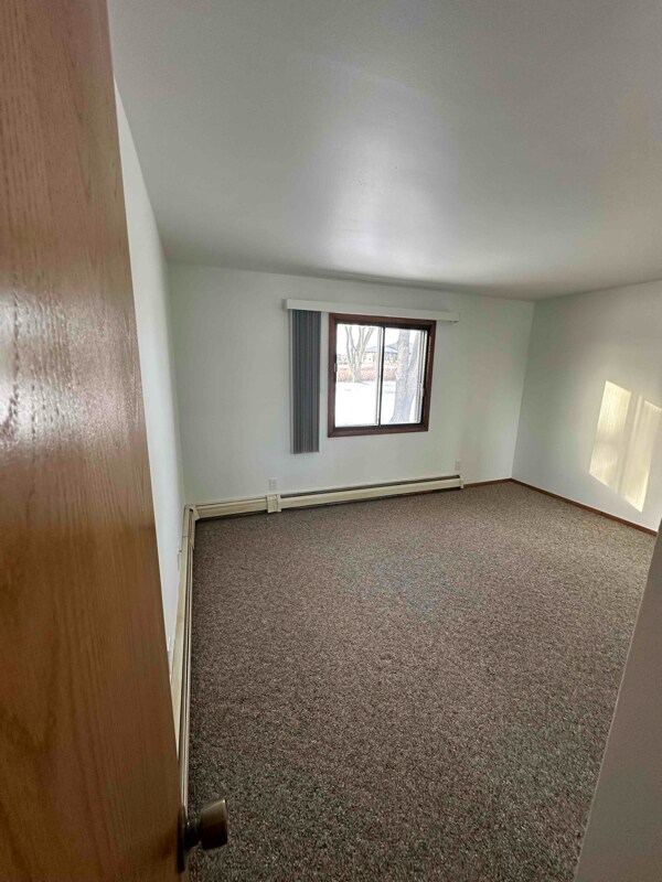 Building Photo - W151S6979 Cornell Cir