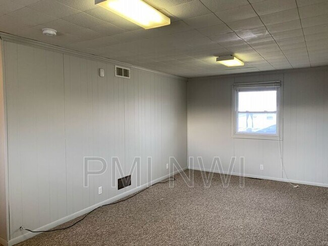 Building Photo - 6110 Marshall Ave