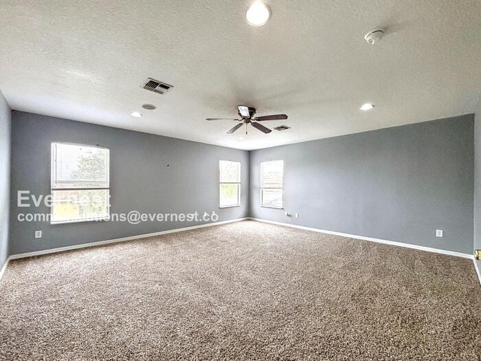 Building Photo - 2806 Polson Dr