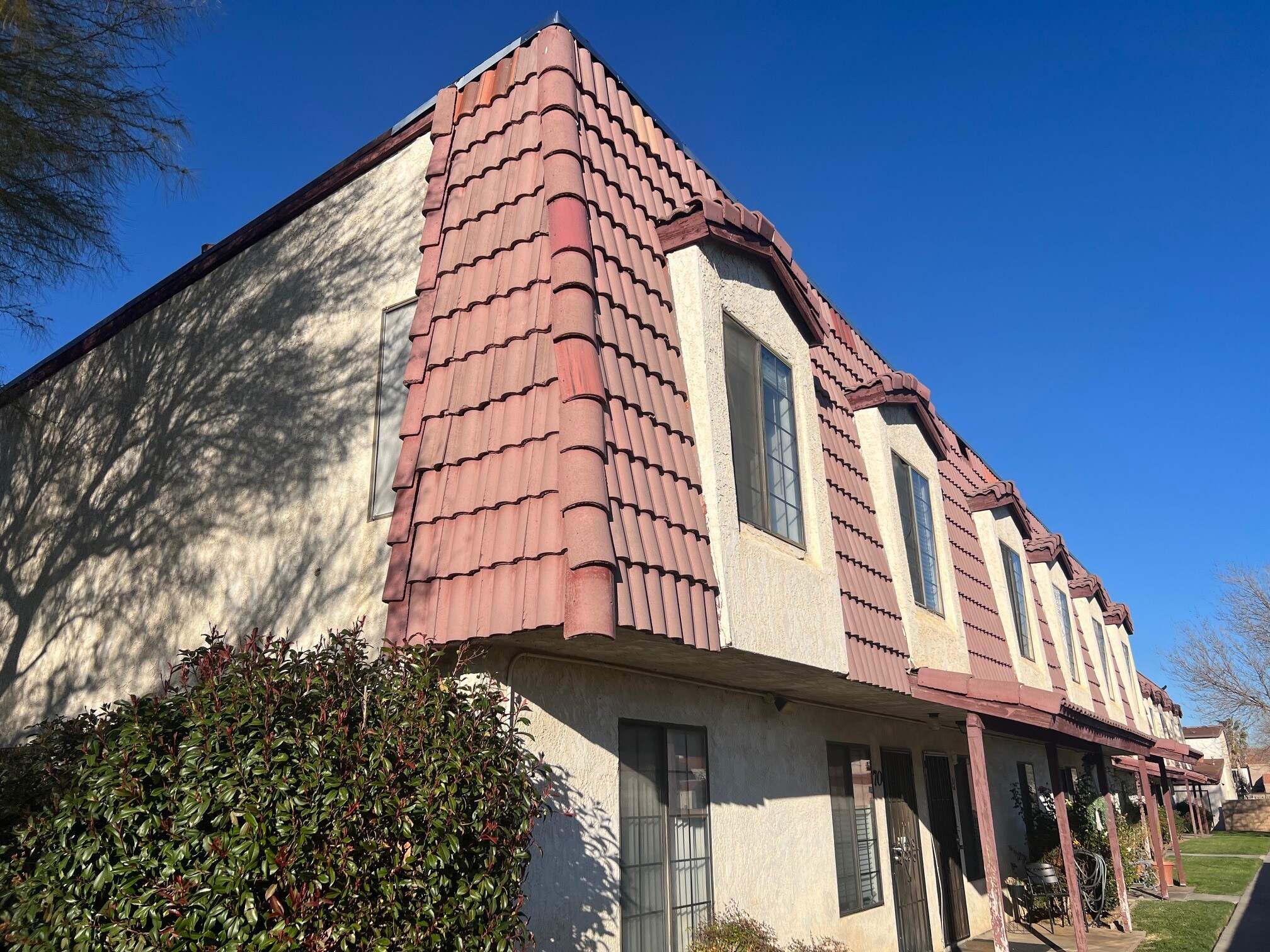 Building Photo - 2260 E Avenue Q4