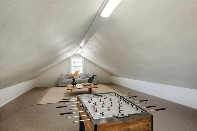 Building Photo - 2700 Quail Ridge Dr