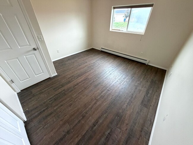 Building Photo - 7917 Quail Dr