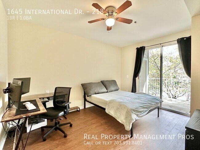 Building Photo - 1645 International Dr