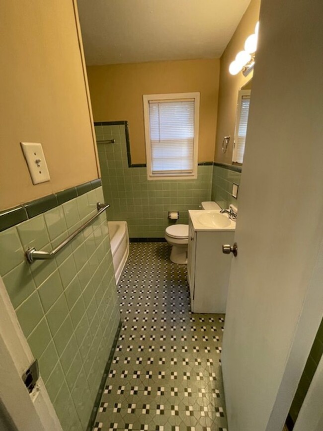 Building Photo - Home for rent in Midfield **ACCEPTS SECTIO...