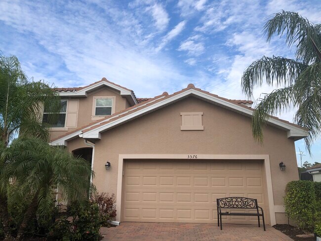 Primary Photo - 3576 Valle Santa Cir