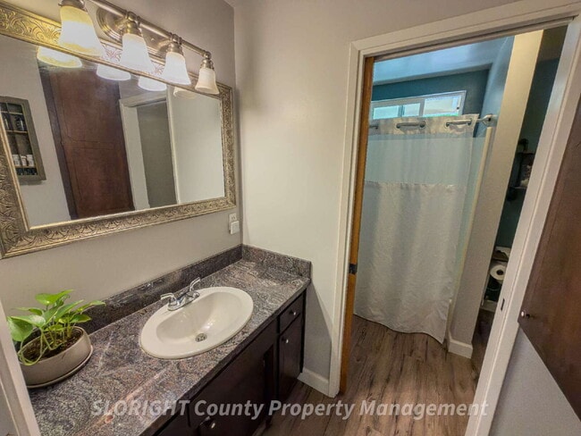 Building Photo - AVAILABLE MAY - Atascadero Home with Backyard Oasis + Bonus Office