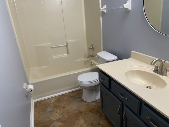 Building Photo - 5412 Leaning Oak Dr