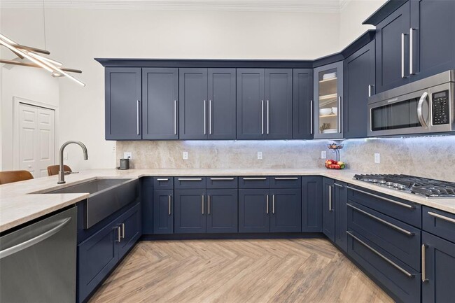 Building Photo - 8351 Bowden Way