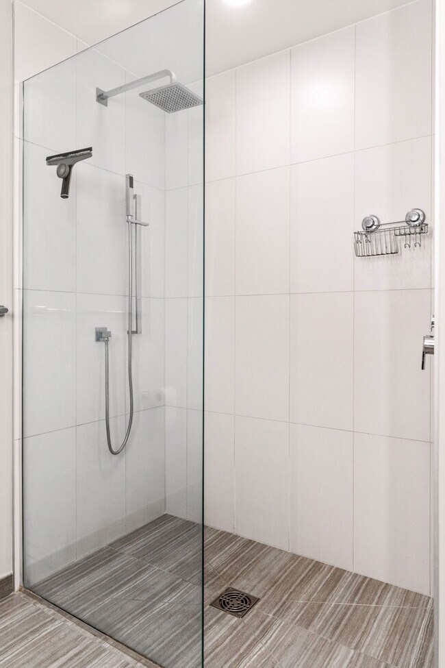 Building Photo - 88 V St SW