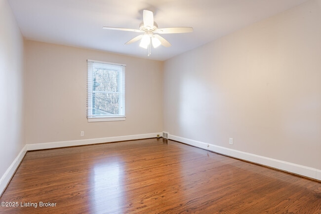 Building Photo - 503 Breckenridge Ln