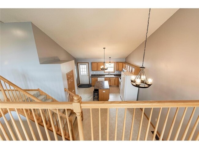 Building Photo - 1728 Ponderosa Ln