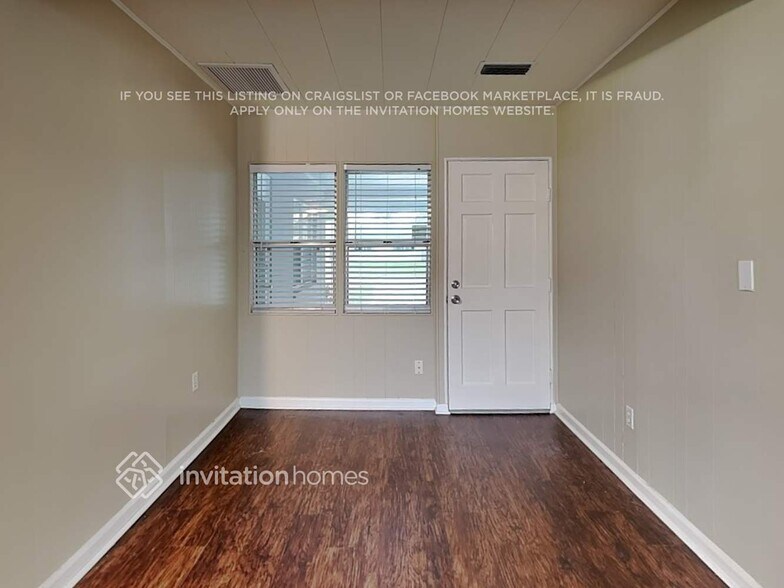 Building Photo - 2631 Ambergate Rd