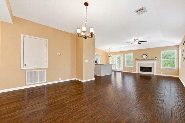 Building Photo - 6323 Canyon Rock Way