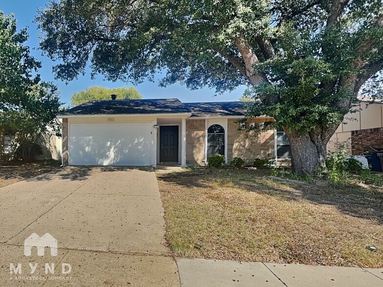 Primary Photo - 551 Oldbridge Dr