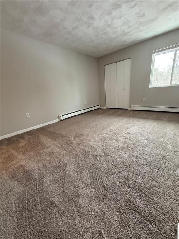 Building Photo - 400 New River Rd