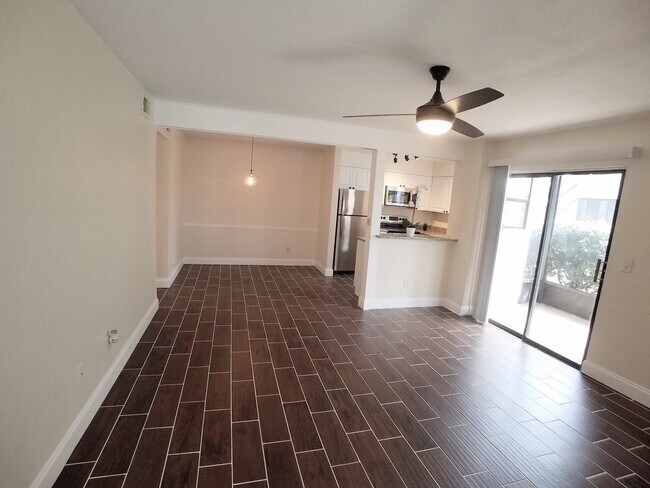 Building Photo - FOR RENT! Gorgeous First Floor Remodeled 2...