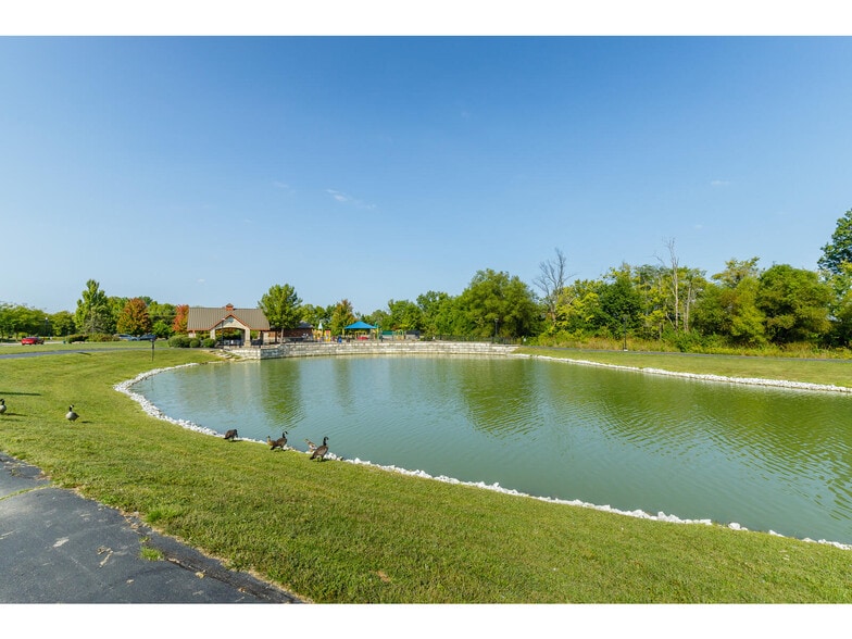 Building Photo - 810 Waler Dr