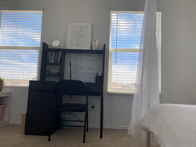 Building Photo - 252 Tugboat Annie Wy