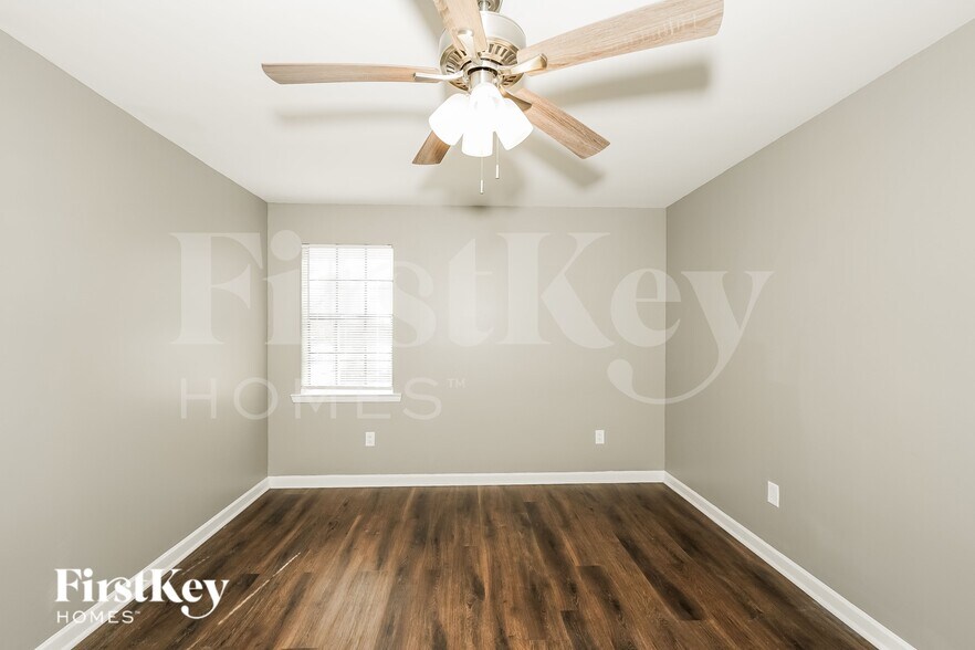 Building Photo - 1133 Caribbean Cir