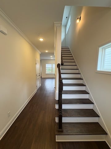 Building Photo - 5534 Stream Ln