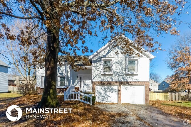 Building Photo - 514 NE Deerfield Cir