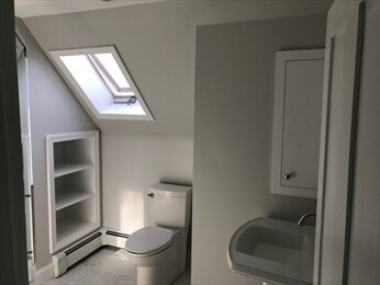 Building Photo - 9 Neponset Ct