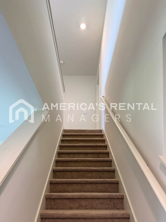 Building Photo - 11562 McCord Ln