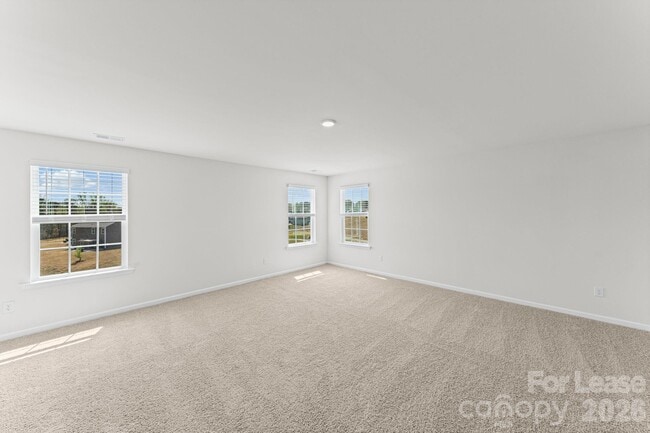 Building Photo - 204 Calvin Crk Dr