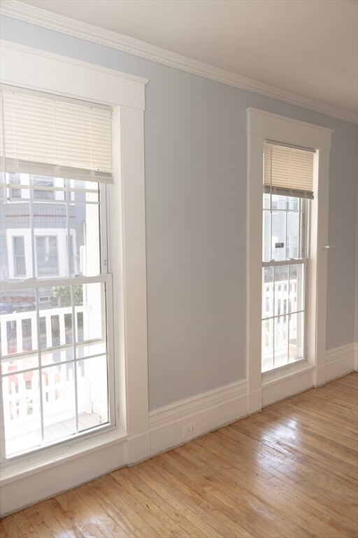 Building Photo - 373 Washington St