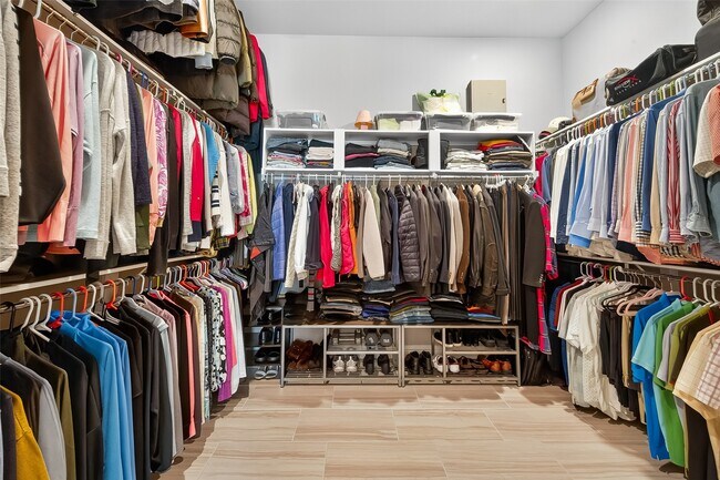 Building Photo - 14 Cottage Glen Ln