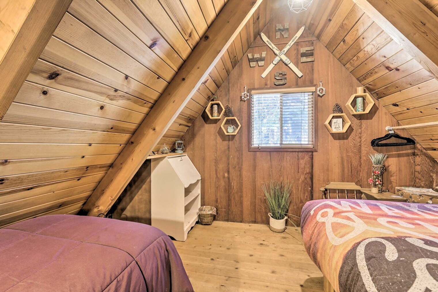 Building Photo - 1763 Narragansett Cir