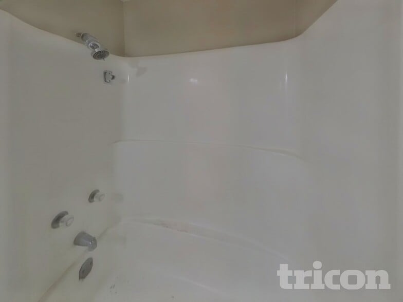 Building Photo - 3200 Jurdy Ct S