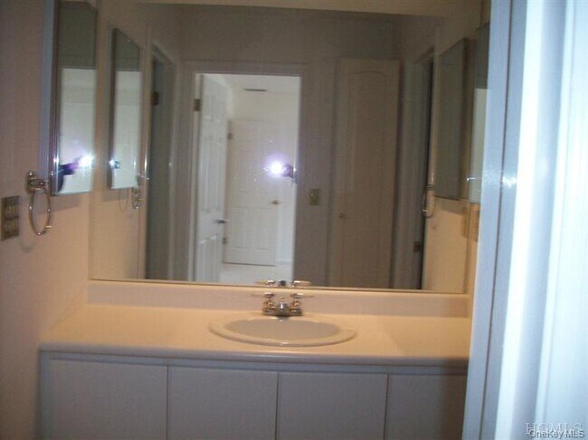 Building Photo - 517 Half Moon Bay Dr