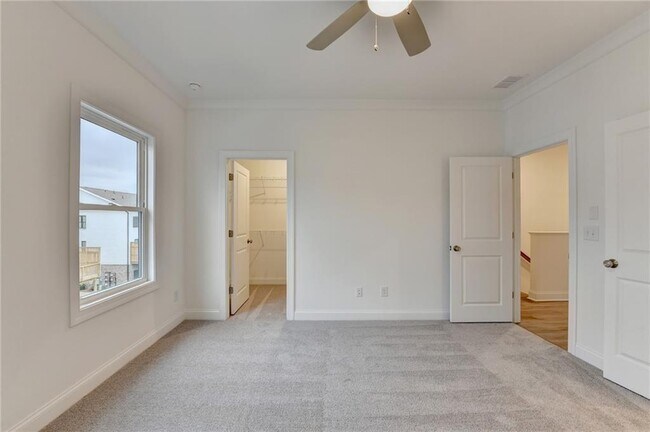 Building Photo - 5428 Howington Ct