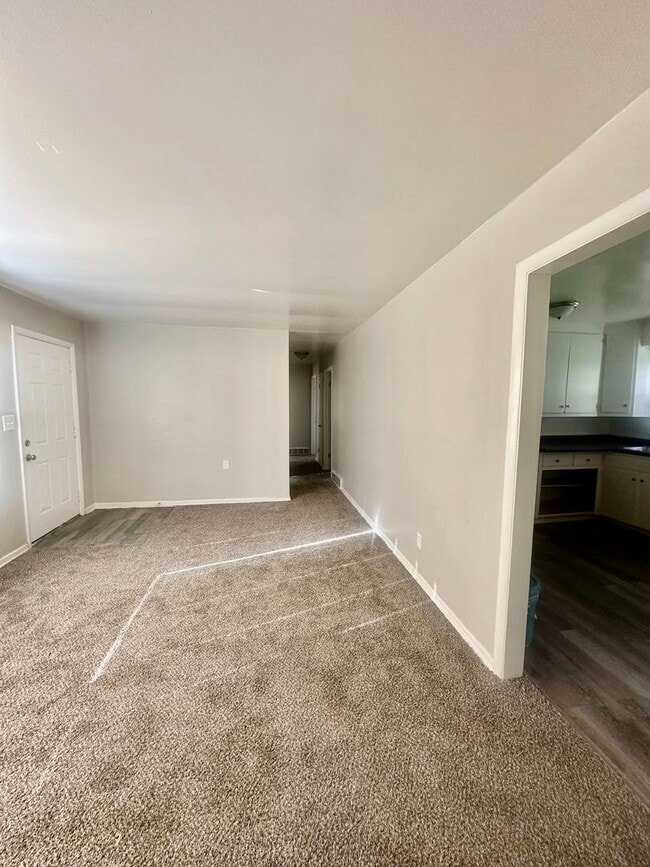 Building Photo - Ranch Style 3 Bedroom Home For Rent